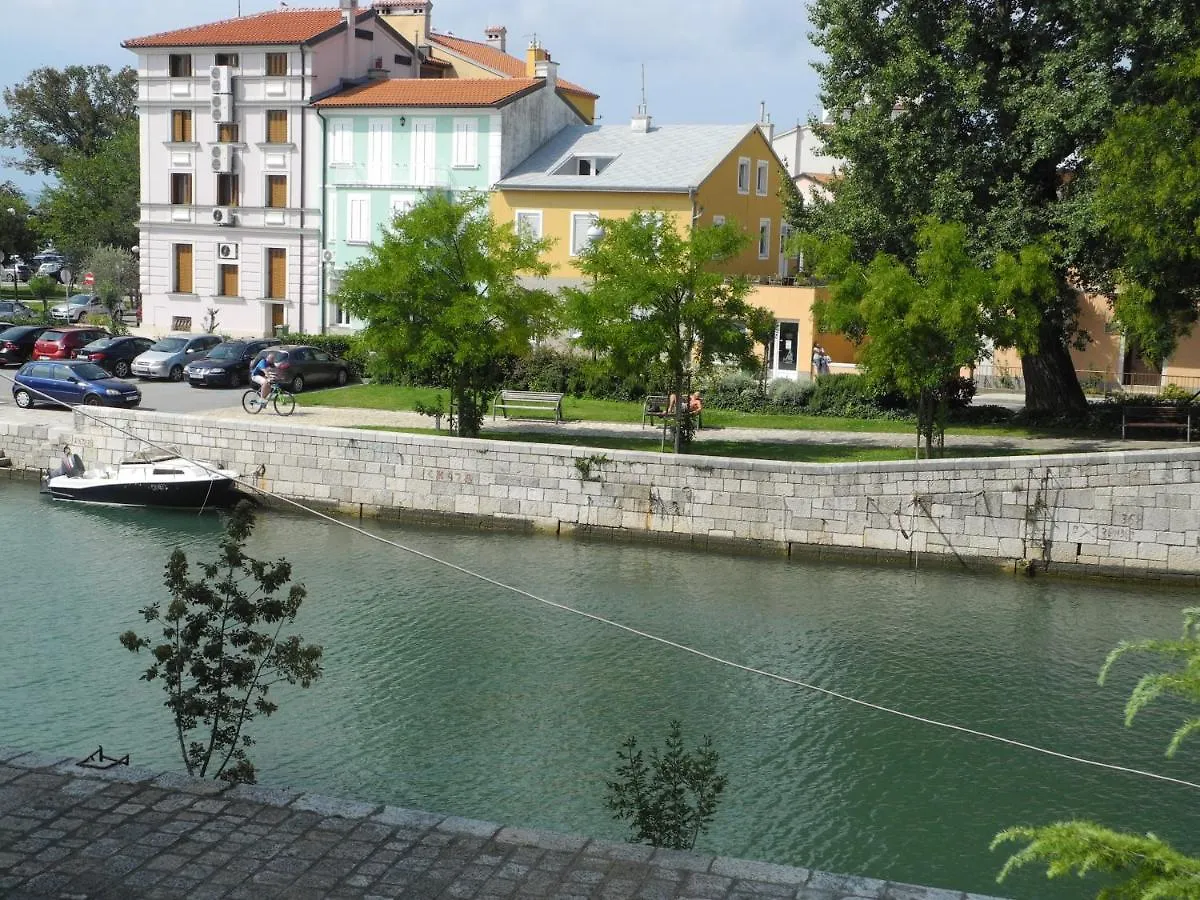 Biro App 4+1 Pax Διαμέρισμα Crikvenica